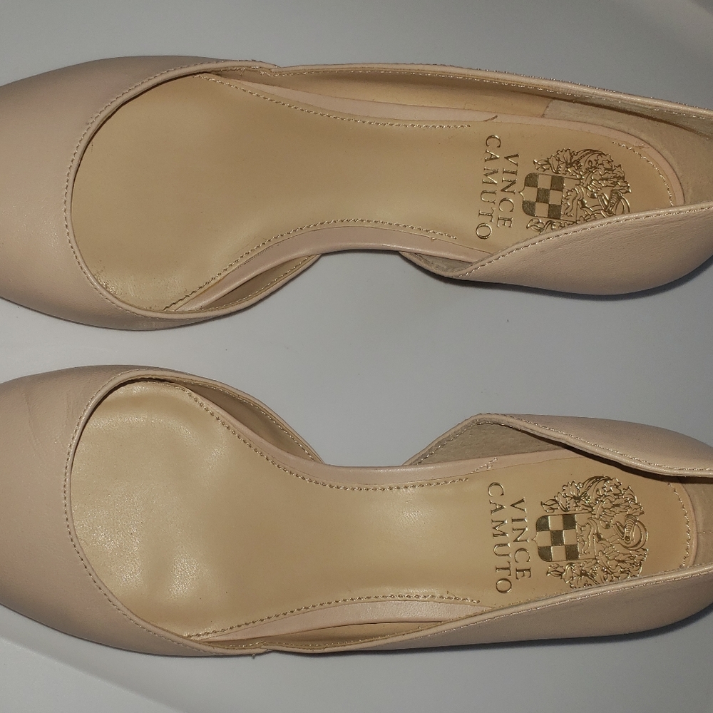 Vince Camuto - Jordyna Kitten Heels